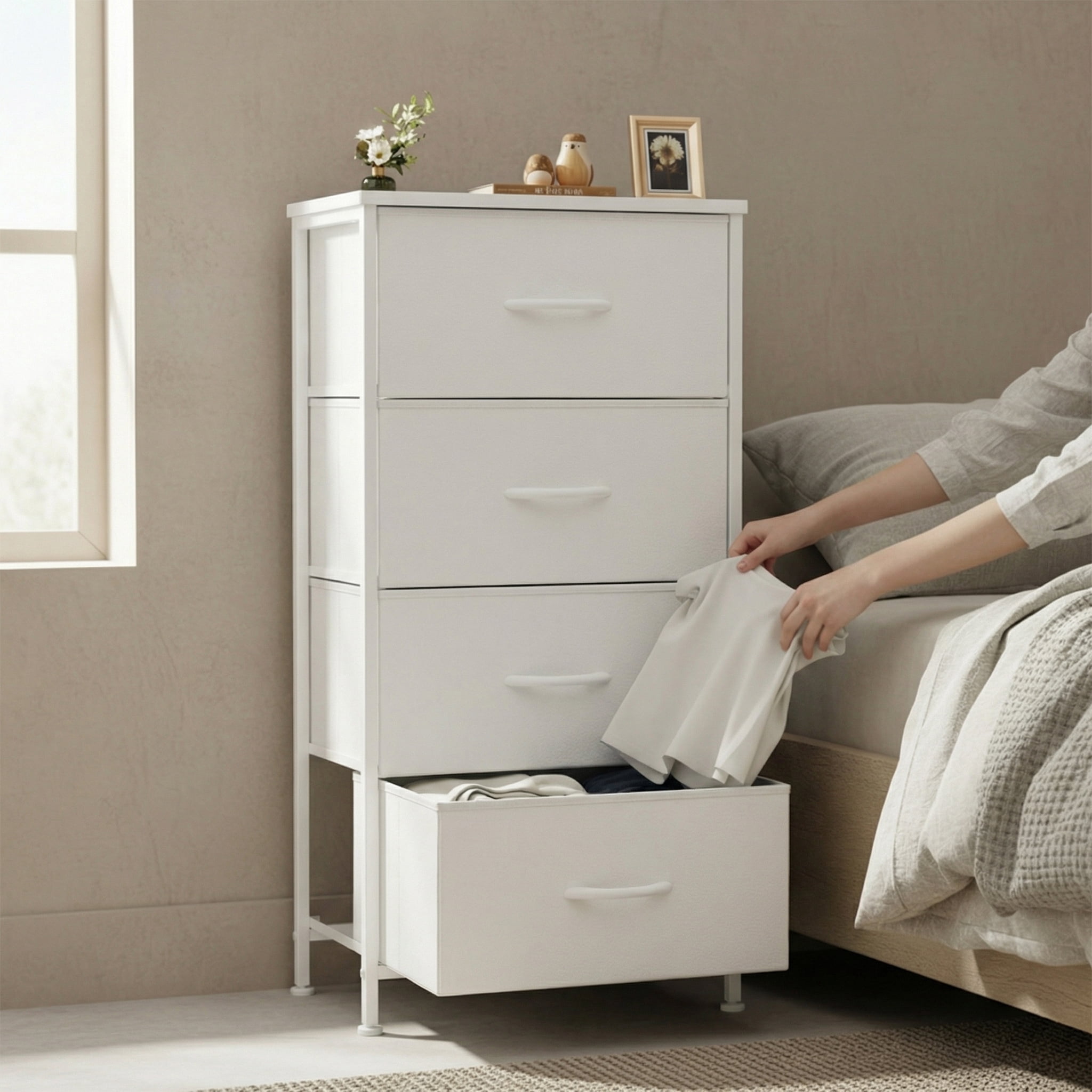 CONCETTA 4 Drawer Dresser, Wide Chest Drawers Nightstand Storage Tower Storage Fabric Dresser With Wood Top for Living Room, Bedroom, Closet, White