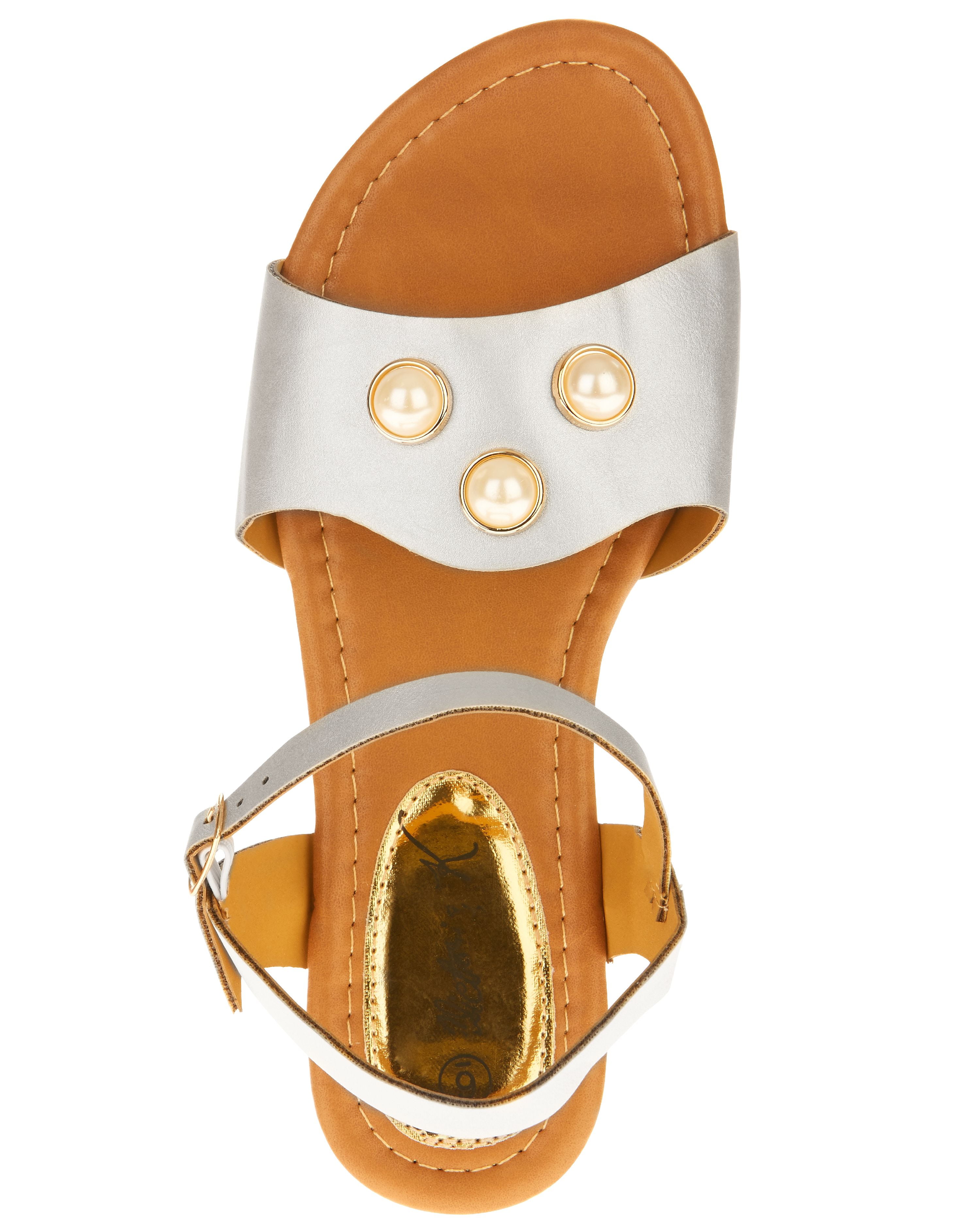 Victoria K Women's Three Pearls Sandals