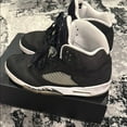 thumbnail image 5 of Air Jordan 5 Rétro, 5 of 5