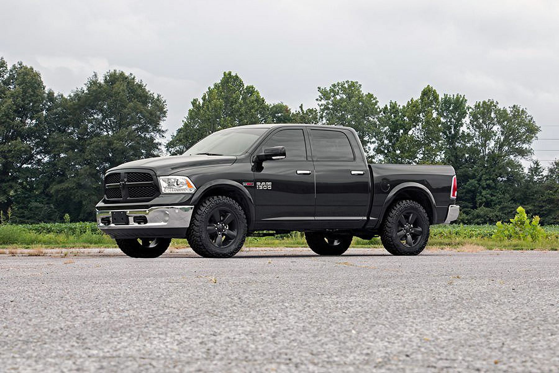 rough country 363 suspension leveling kit