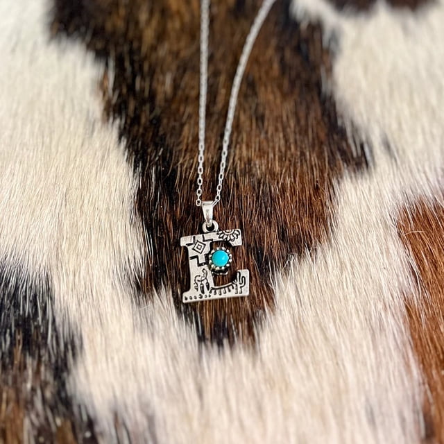 Retro Style Turquoise Alphabet Necklace Featuring 26 Unique Letter Charms for Fashion Accessory
