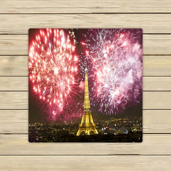 ECZJNT Eiffel tower fireworks celebration New Year Paris France Beach Bath Towels Shower Towel For Home Outdoor Travel 13x13 Inch
