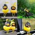 thumbnail image 5 of Adornos de goma para el salpicadero del coche, 2 uds., pato amarillo, bocinas de bicicleta con casco de hélice, 5 of 5