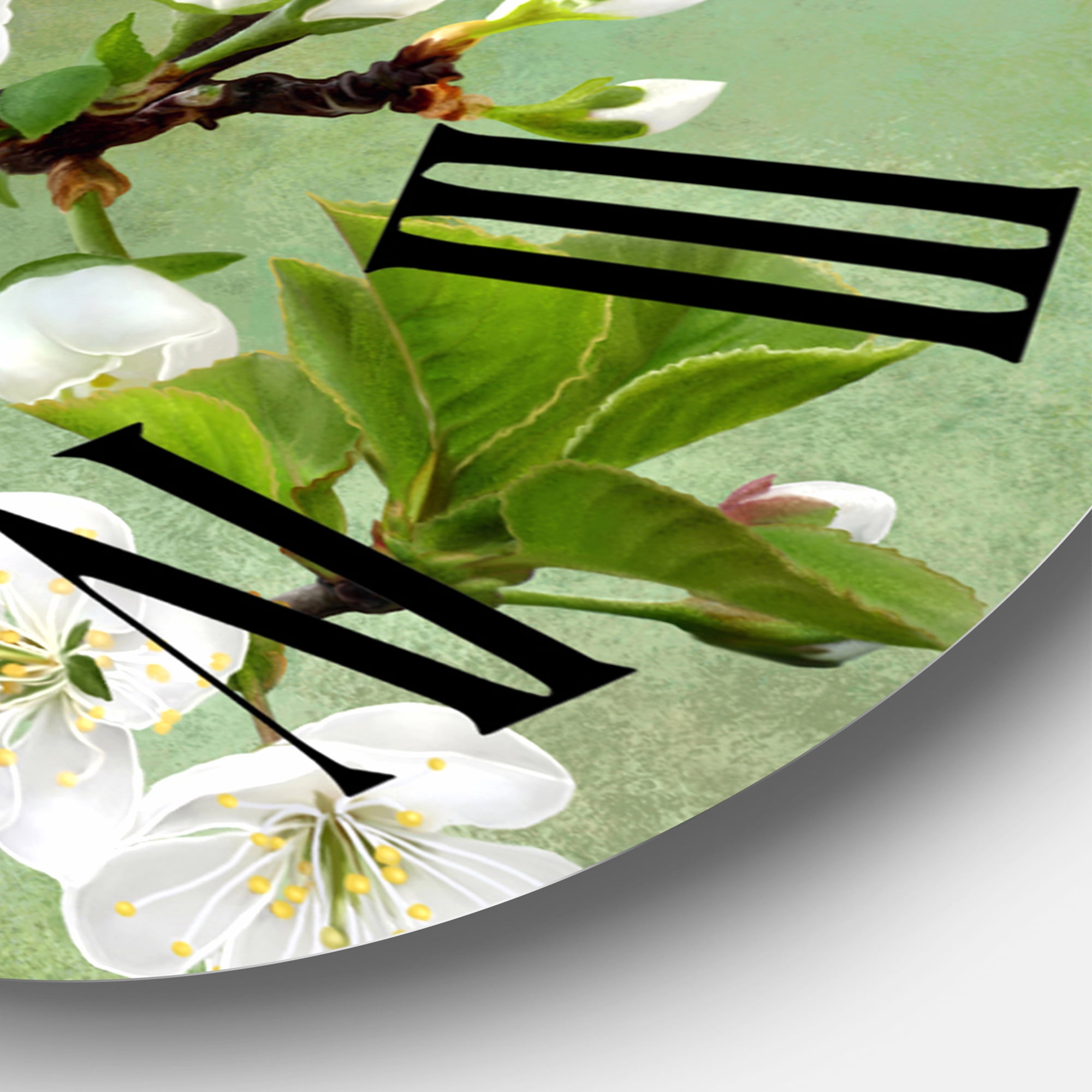 Designart 1 in Traditional Wall Clock