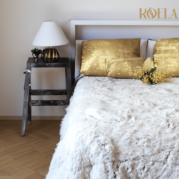 Edredón de Pelo Sintético Faux Fur, Cobertor Pelo Alto Aborregado por Dentro, Ultra Suave y Calientido, Relleno Esponjoso - KOELA