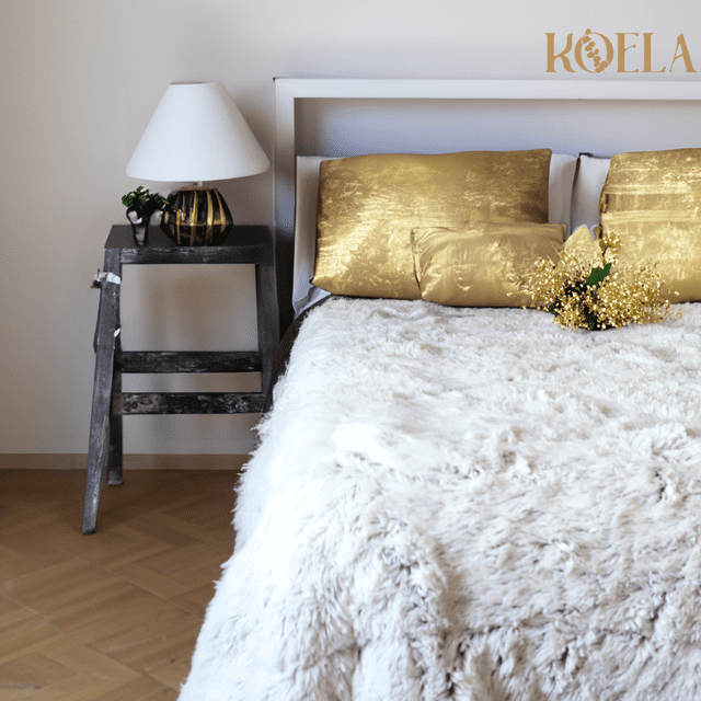 Edredón de Pelo Sintético Faux Fur, Cobertor Pelo Alto Aborregado por Dentro, Ultra Suave y Calientido, Relleno Esponjoso - KOELA