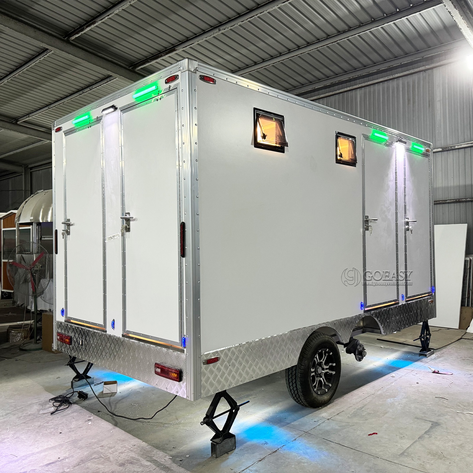 Goeay Vehicle 4-Stall Portable Restroom Trailer Luxury Portable Bathroom Trailer Mobile Toilet Trailer Portable Restroom Outdoor Camping Bathroom Truck Camping Toilet for Car