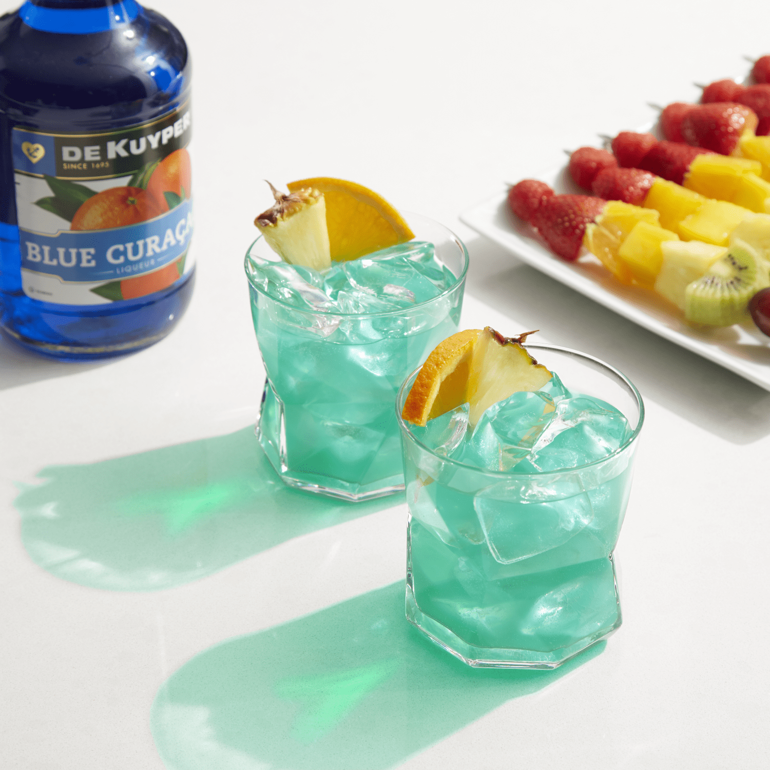 #『Southern blue 』　カノコダカラ貝 DeKuyper Blue Curacao Schnapps, 1L - Ideal for Cocktails - Walmart