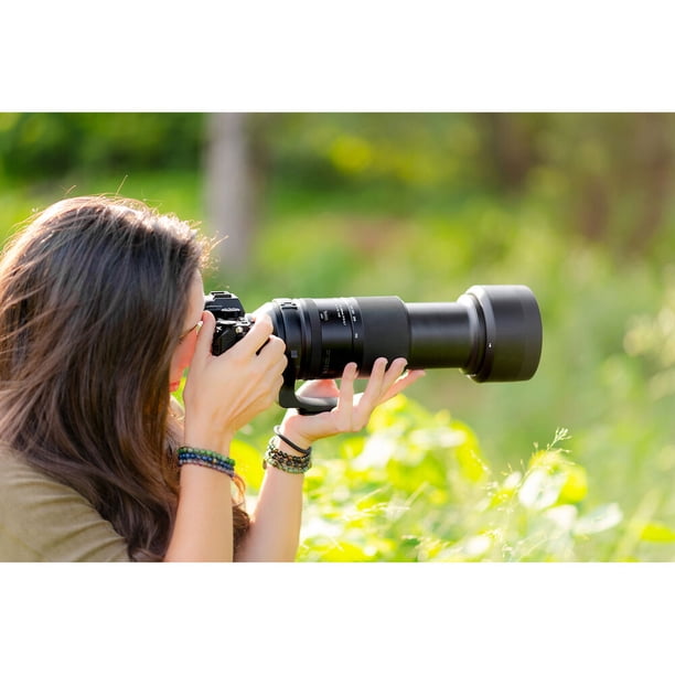 Tamron 150-500mm f/5-6.7 Di III VC VXD Lens for Nikon Z Bundle
