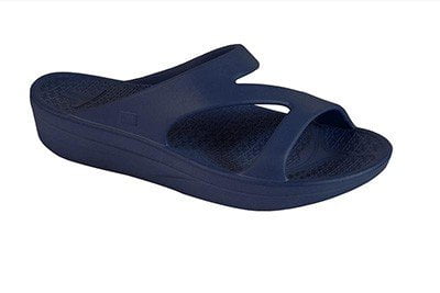 telic z strap sandals