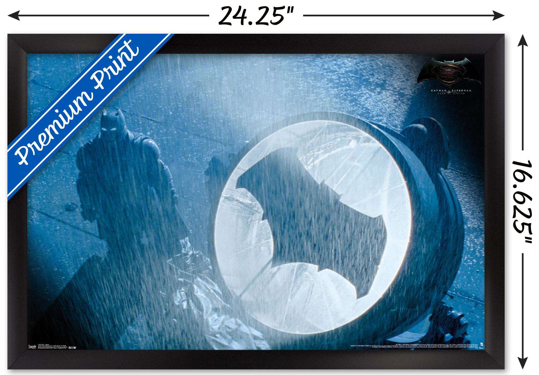 DC Comics Movie - Batman v Superman - Signal Wall Poster, 14.725" x 22.375", Framed