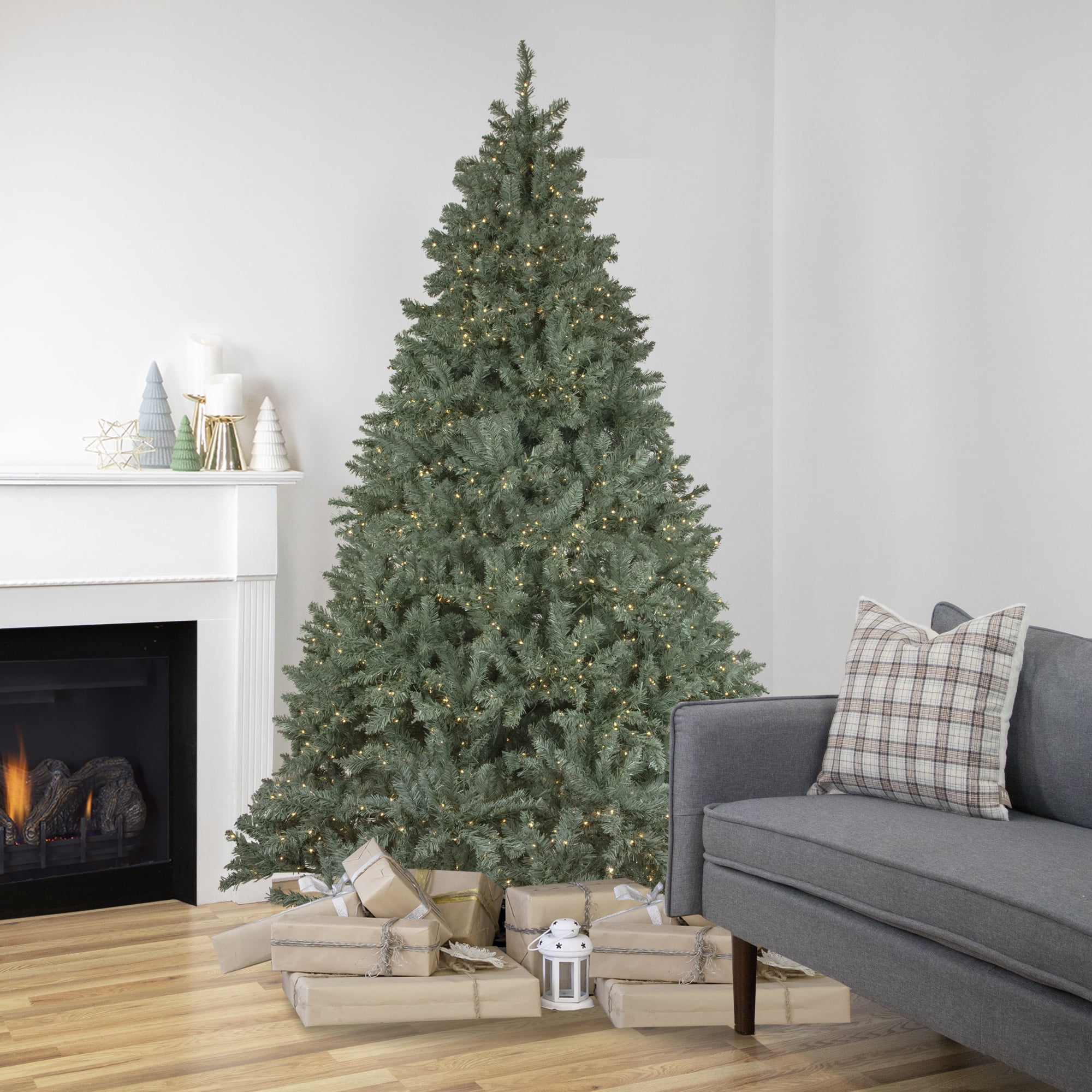 Northlight Clear Prelit LED Green Hinged Full Newport Spruce Artificial Christmas Tree, 7.5'
