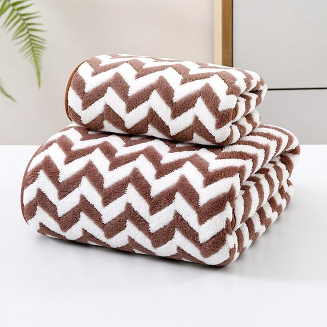 Feltree 2-Pc Bath Towel and Washcloth Set - Highly Absorbent, Soft & Quick-Drying for Bathroom, Beach and Gym Use
