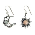 thumbnail image 1 of Retro Sol Luna Gota Pendientes Piedra Lunar Asimétrico Estilo Bohemio Pendientes Joyería Regalo Para Novia Esposa Amante Methold AP005915-00, 1 of 6