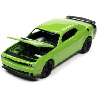 New Greenlight Diecast 1970 Dodge Challenger R/T Convertible Run with the  Dodge Scat Pack Diecast, Green 13586