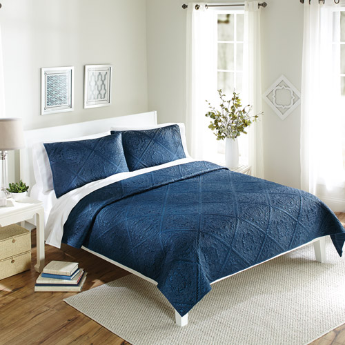 Better Homes and Gardens Indigo Diamond Bedding Quilt Set, Blue
