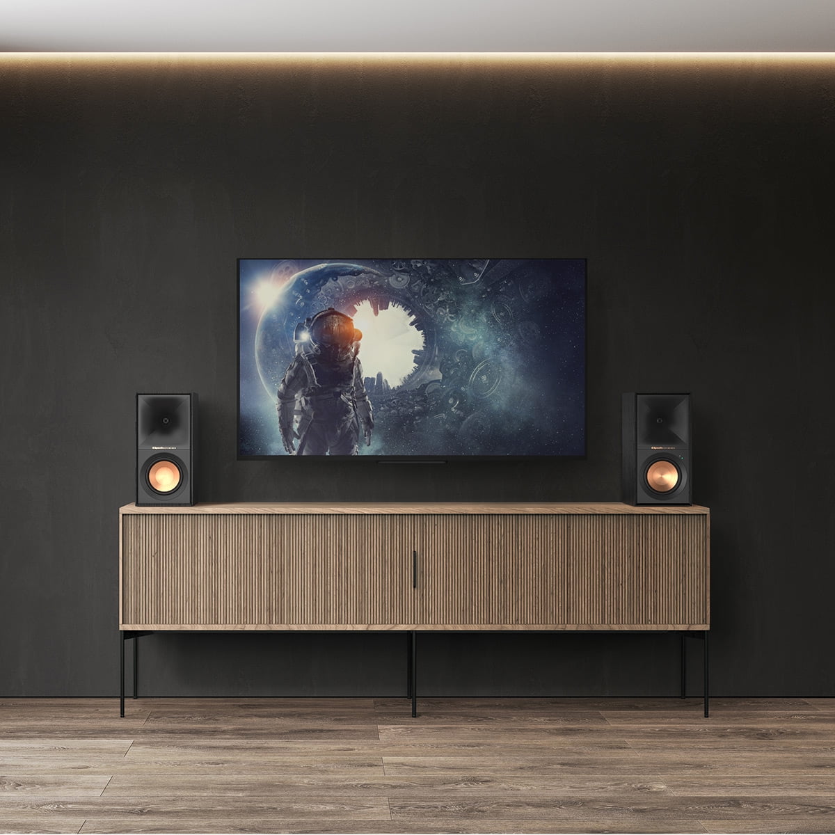Klipsch R-50PM Powered Bookshelf Speakers with 5.25" Woofers - Pair