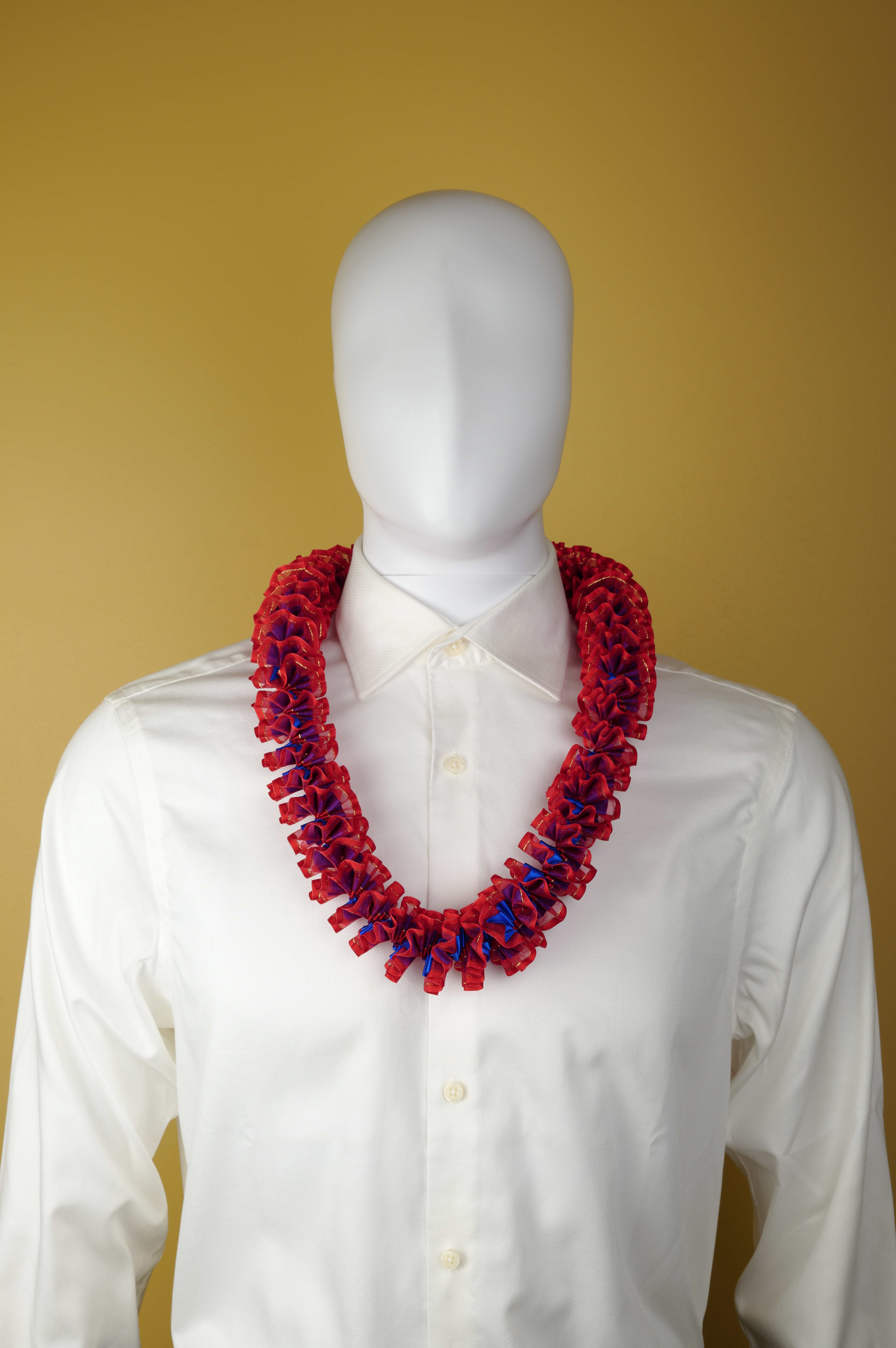 Maxport Corporation Ribbon Lei Royal Blue/red