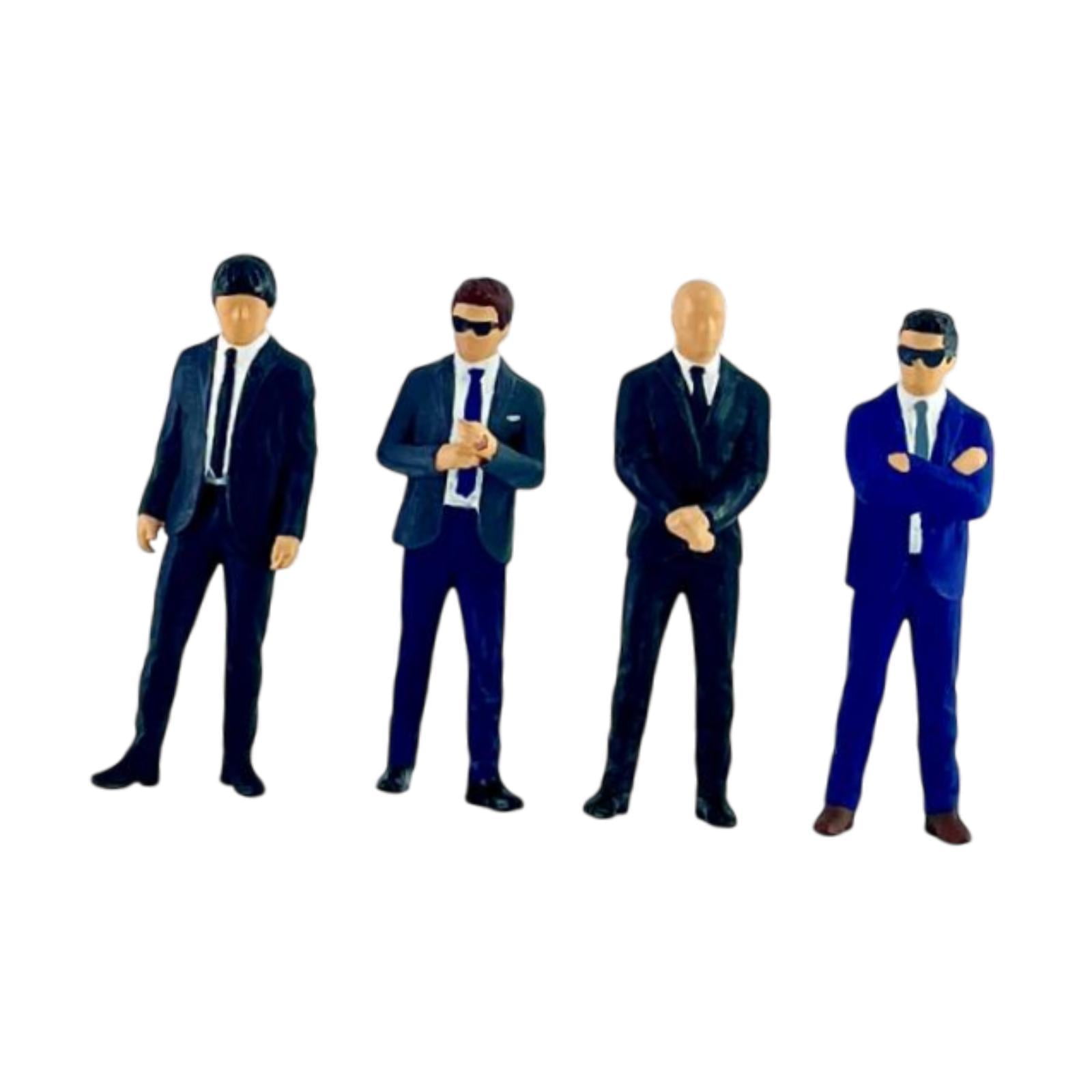 QccHieUs 4 Pieces People Figurines Mini /64 Scale Collectibles Desktop Ornament Landscape