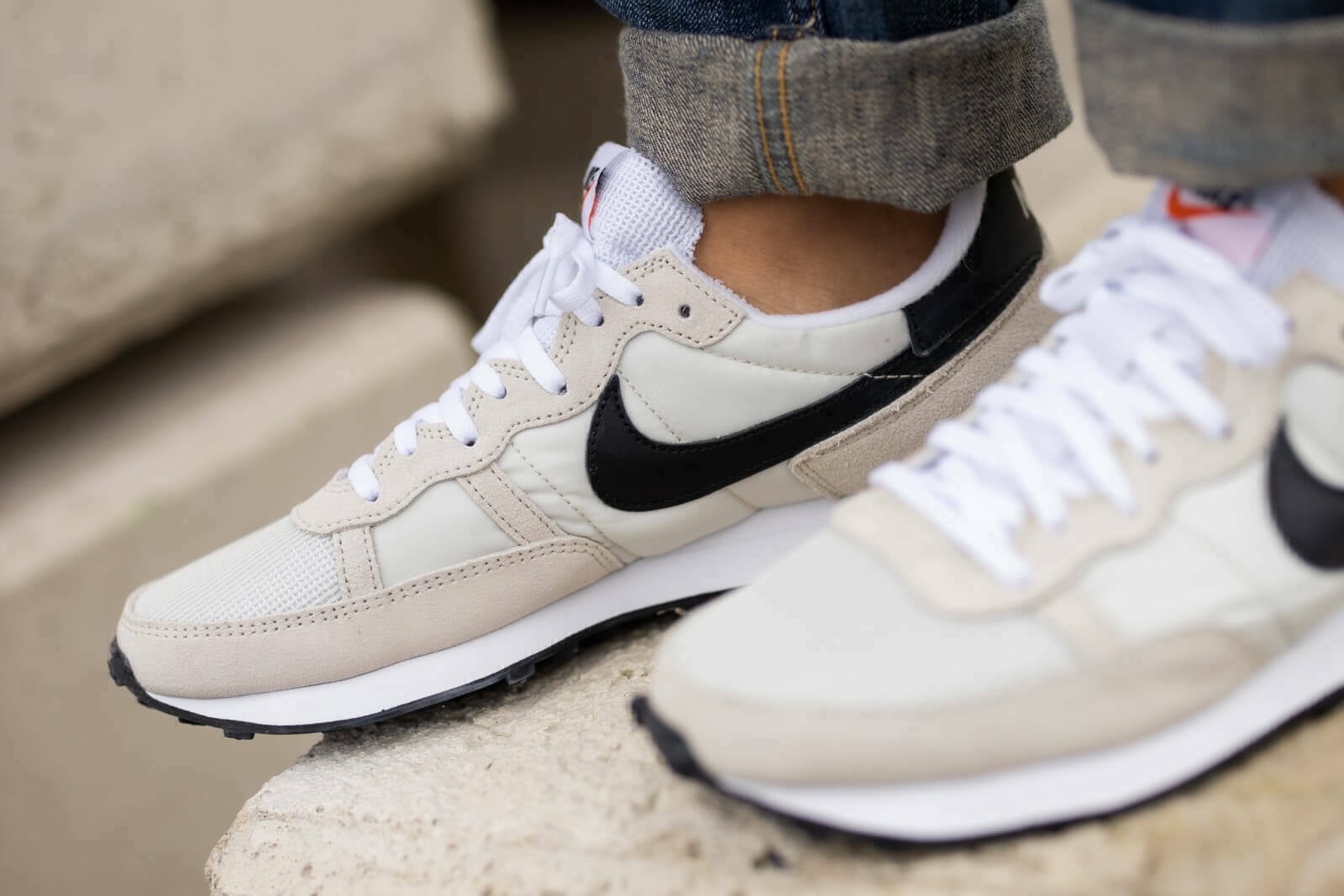 nike challenger og bone