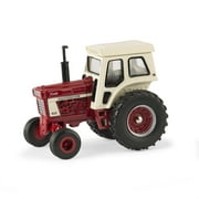 Farmall 1:64 1066 Tractor