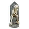thumbnail image 1 of Repos en Paix Penseur Squelette Assis sur une Statue de Toilette de Cimetière, 1 of 4