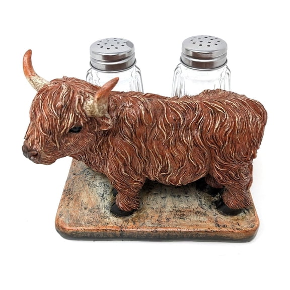 Highland Cow Salt and Pepper Shakers | Scottish Highland Cow Decor | Rustic Farmhouse Kitchen Accessories | Animal Condiment Holder | Novelty Salt and Pepper Shaker Set for Nature Lovers