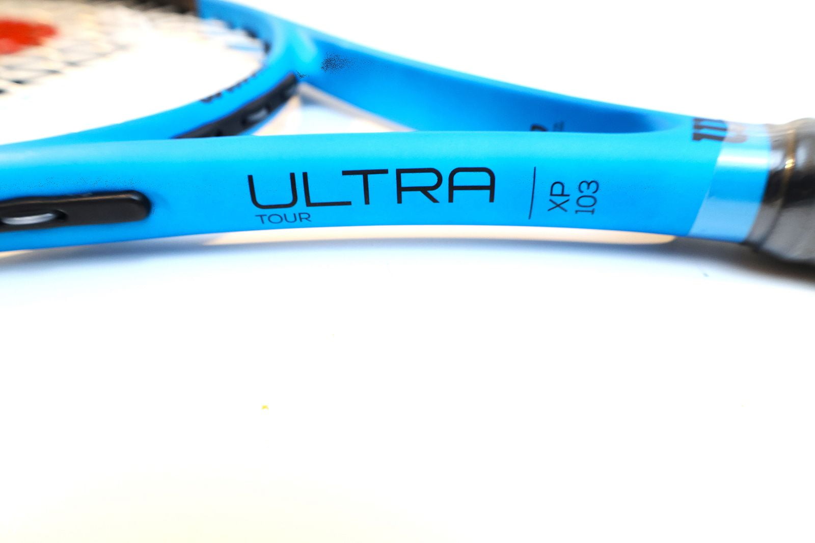 Wilson Ultra Tour XP Tennis Rackqet