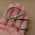thumbnail image 3 of Advancent Paquete de 6 llaveros en forma de U, anillo de latón, llaveros con hebilla, llavero para el hogar, accesorios de almacenamiento para acampar al Artesanía tipo 3 Advancent HA010940-03, 3 of 6