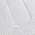 thumbnail image 2 of Édredon géo beige Mainstays, 2&nbsp;places/grand lit, 2 of 5