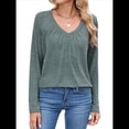 thumbnail image 2 of Camisetas de Larga para Mujer, Cuello en V, Suaves, Básicas, Holgadas, Informales, Moda de Otoño. Verde S, 2 of 10