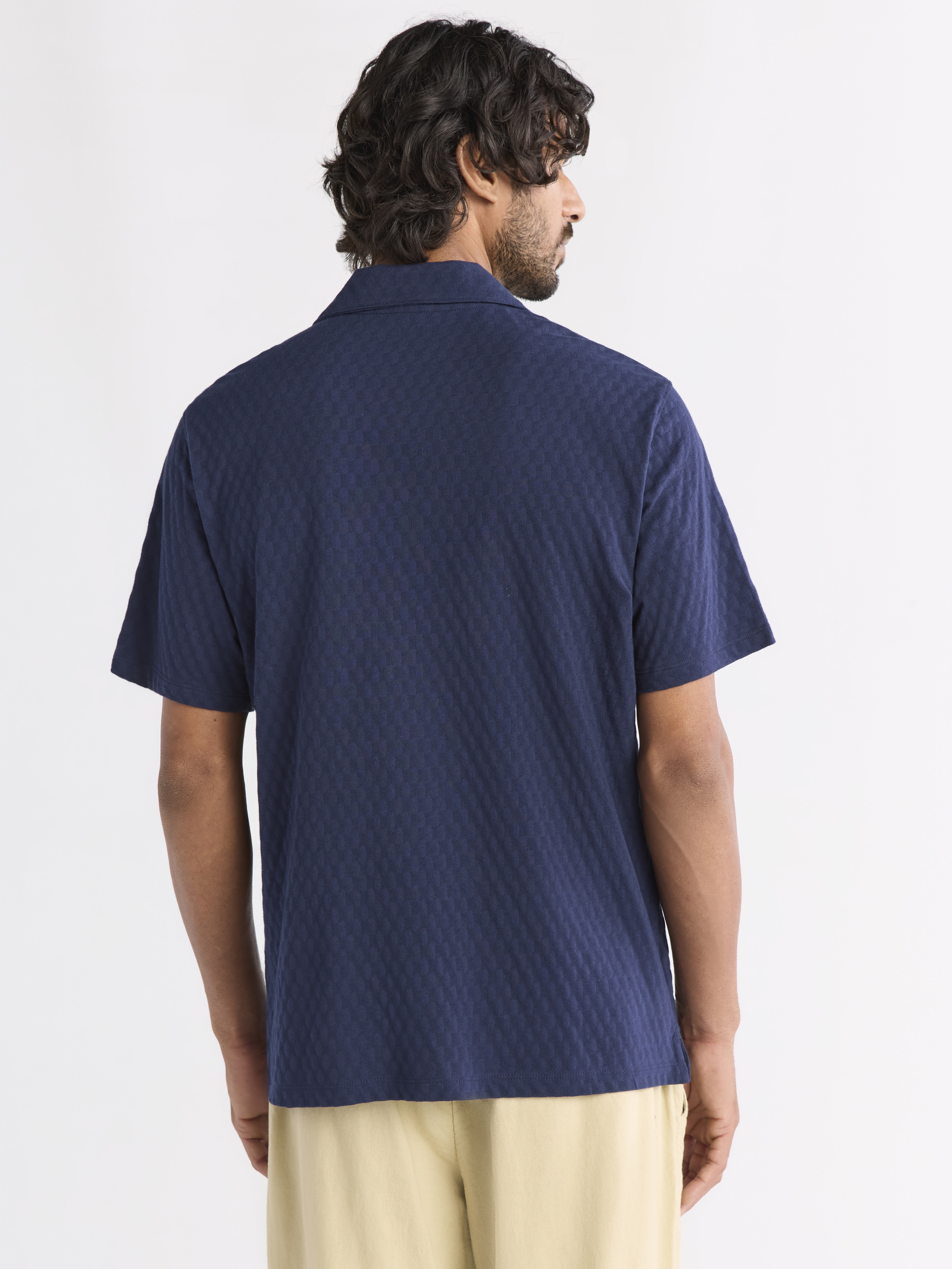 Free Assembly Men's Textured Cotton Johnny Collar Polo Shirt with Short Sleeves, Sizes XS-3XL
