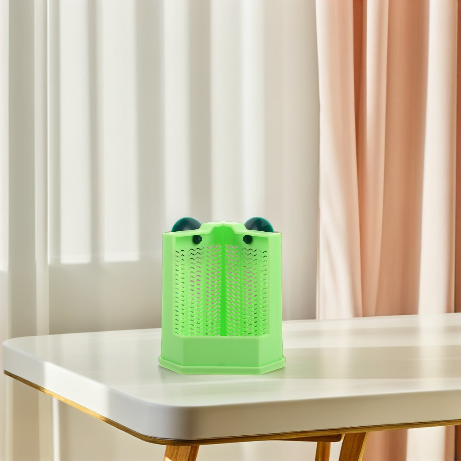 POPETPOP Terrarium Corner Dish with Suction Mount for Feeding Small Reptiles and Amphibians