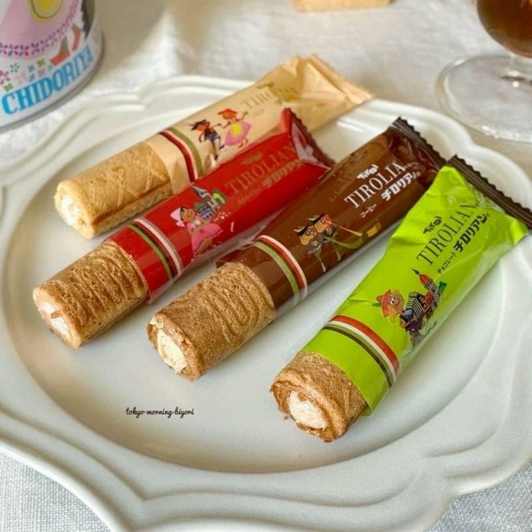 Chidoriya Tirolian Cream Roll Cookie Round Can 210g/(28pcs