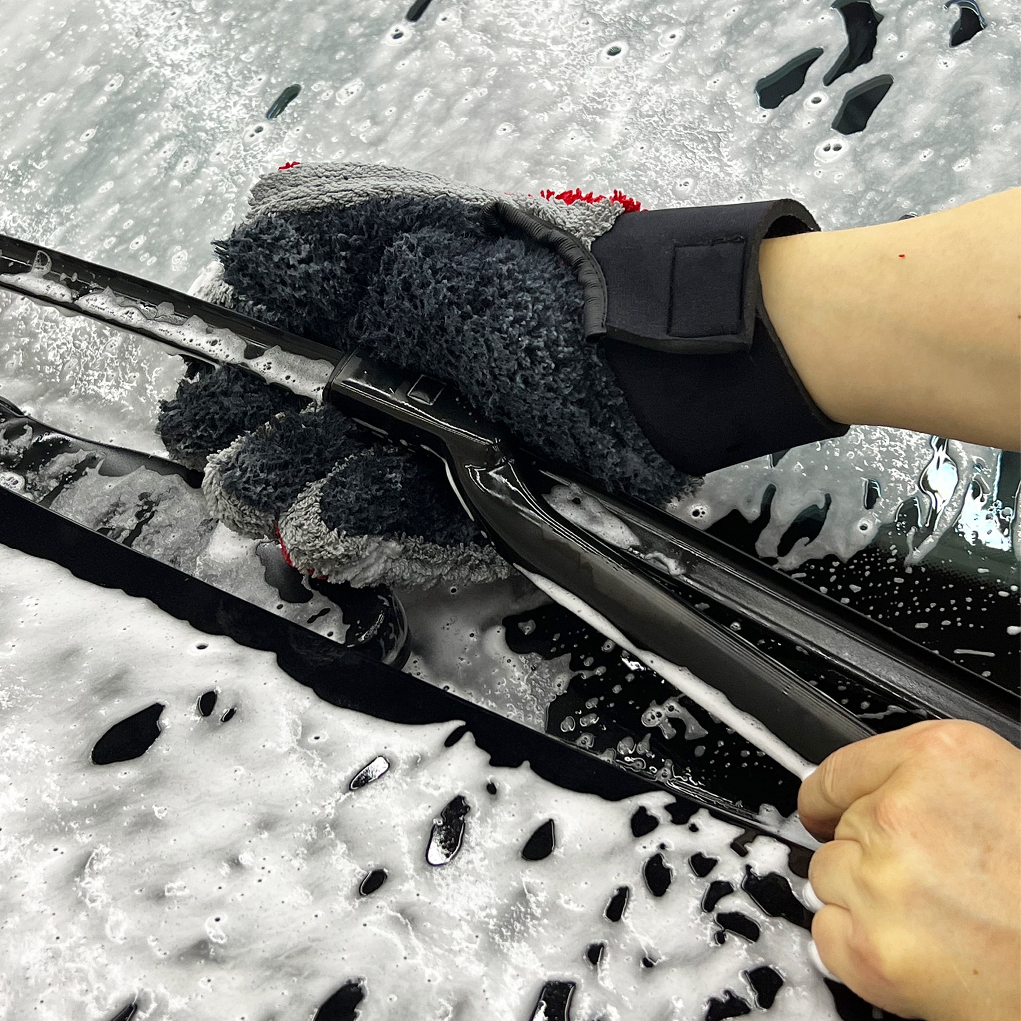 Platinum Series 2-in-1 Microfiber Wheel Cleaning Wash Glove – Car Detailing Mitt for Rims, Lug Nuts & Interior Cleaning, Scratch-Free & Lint-Free
