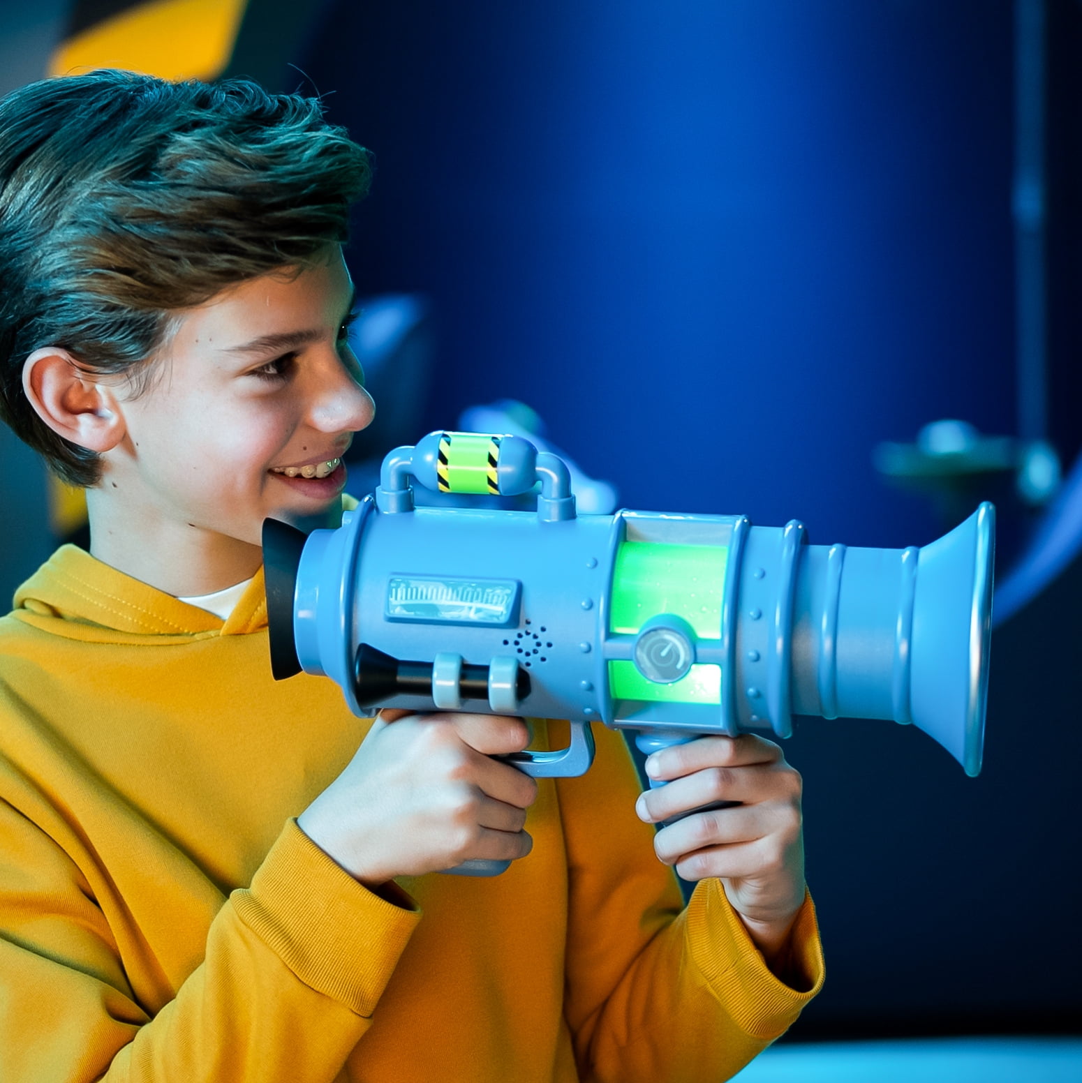 DESPICABLE ME 4 ULTIMATE FART BLASTER LIGHTS AND SFX