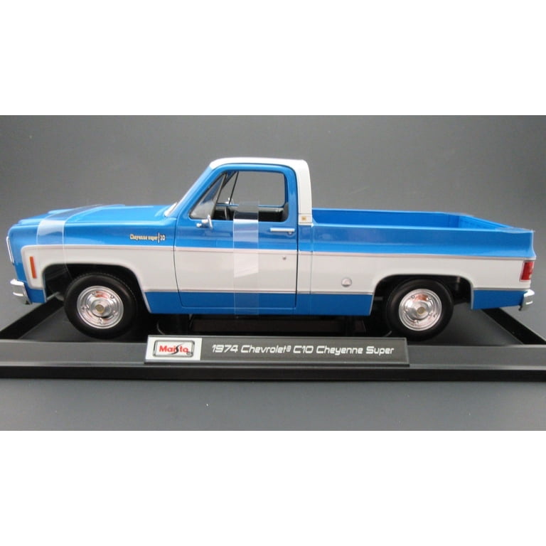 1974 Chevrolet C10 Cheyenne Super Blue & White 1:18 Die Cast