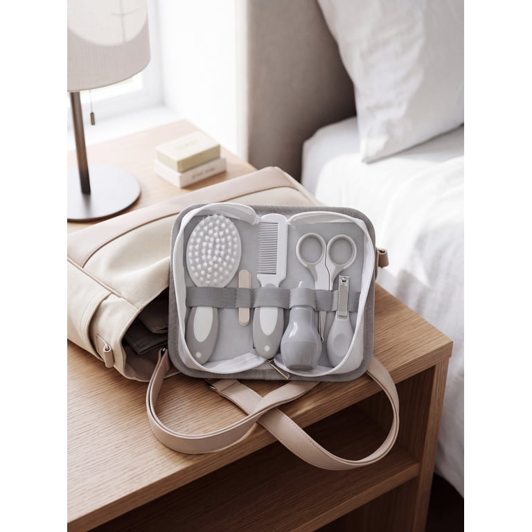 Bizzu Baby Heath and Grooming Kit With Storage Case - Newborn