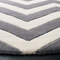 thumbnail image 2 of Safavieh Chatham Jake Zigzag Stripes Area Rug, 2 of 4
