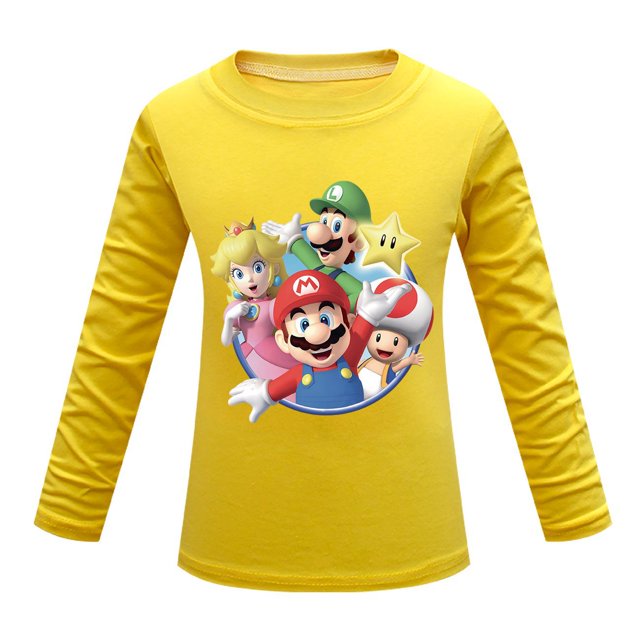 long-sleeved T-shirt