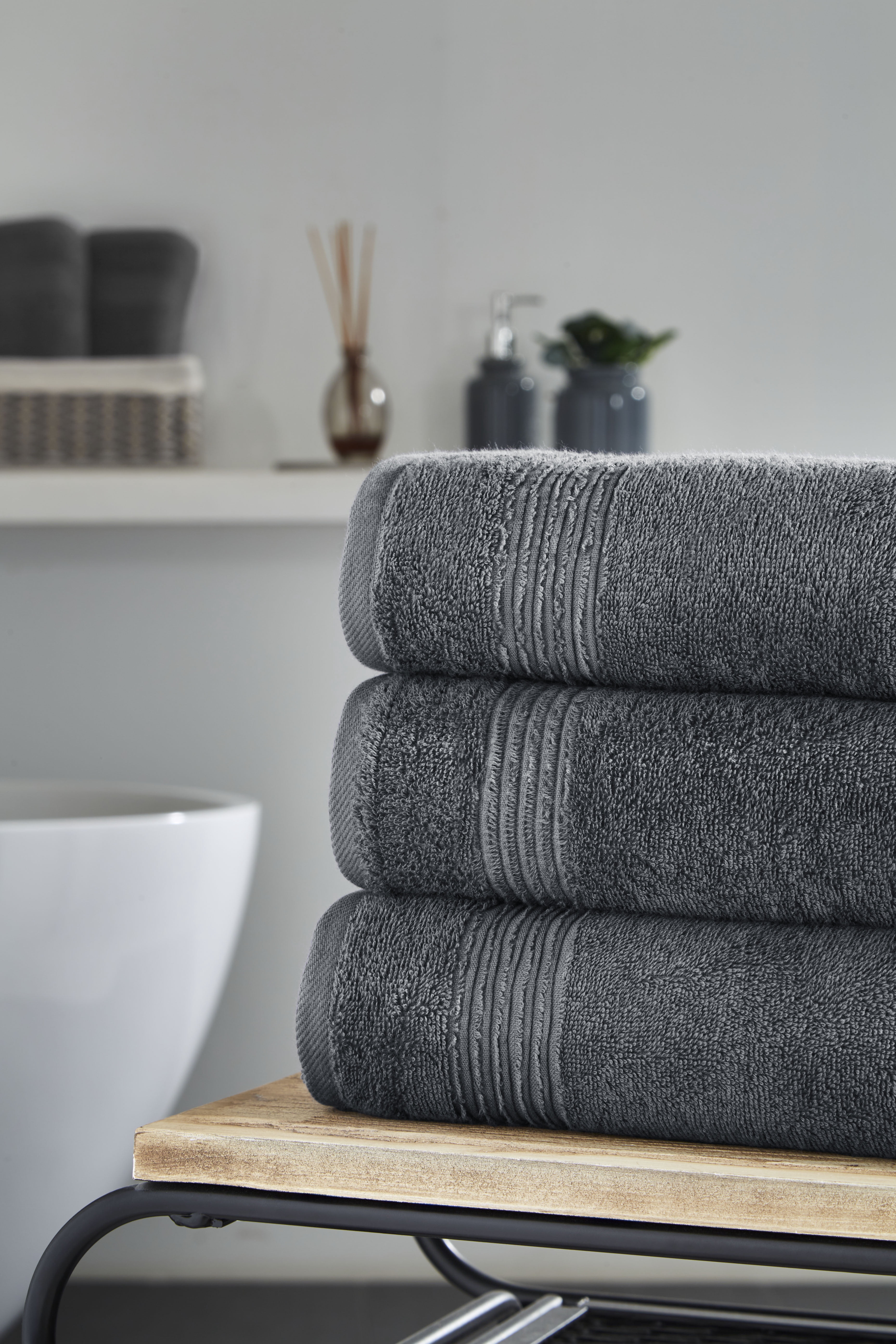 Ozdilek 4-Piece Bath Towels, 30x60" 100% Turkish Cotton, Quick-Dry & Lightweight Body Towels, Breathable, Space-Saving Shower Towel Set for Bathroom, Pool, Gym, Anthracite Grey