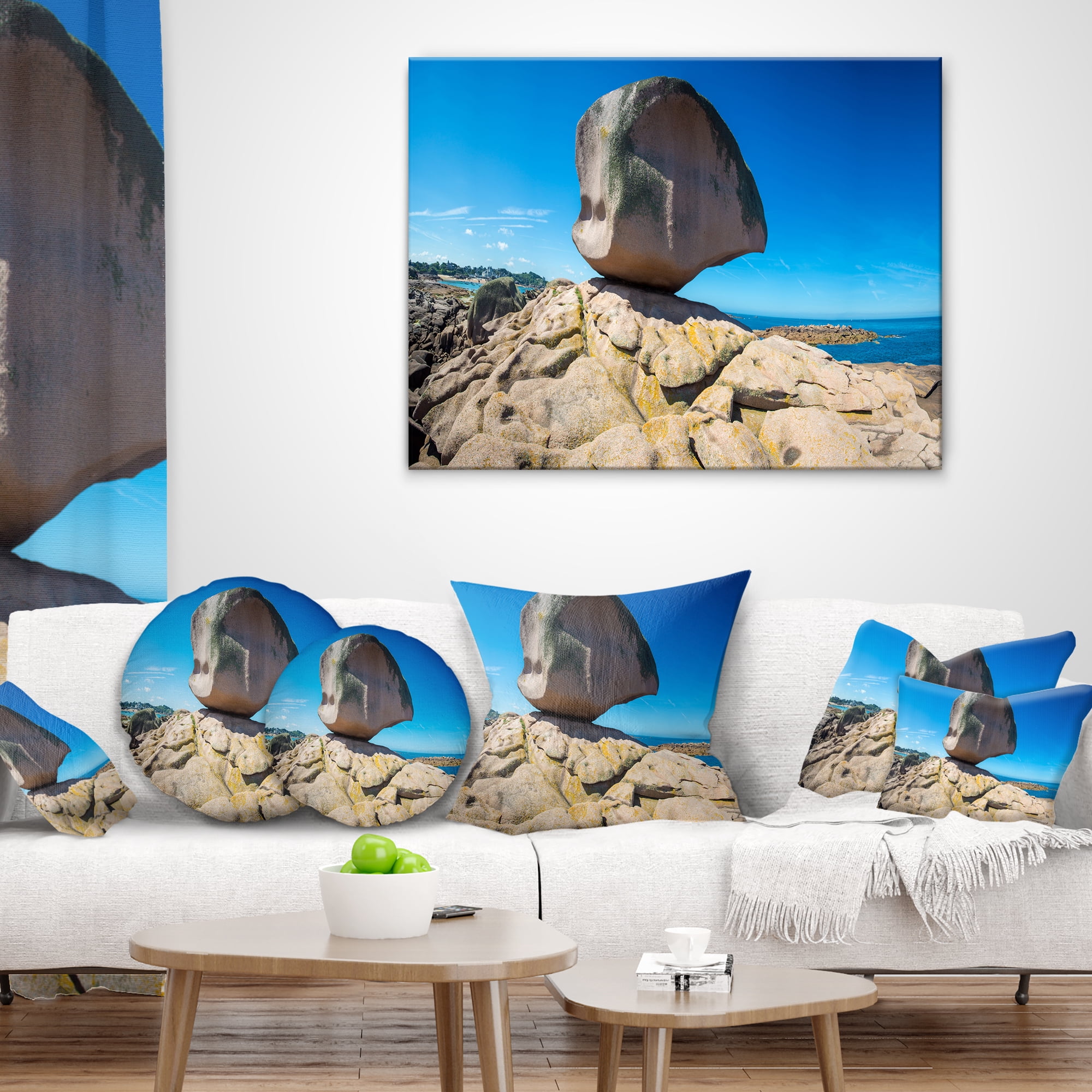 Designart Pink Rock in Tregastel - Landscape Photo Throw Pillow - 16x16