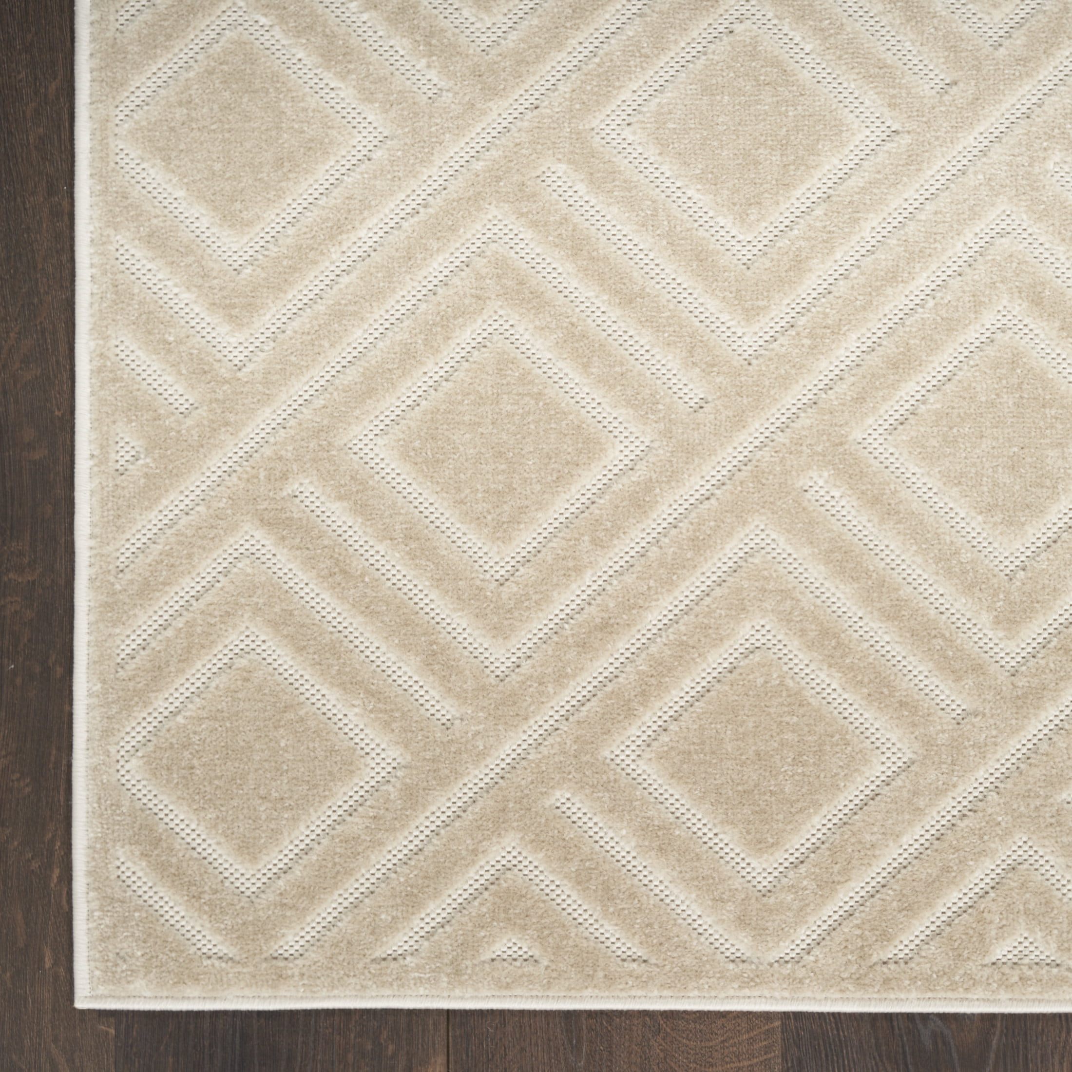Nourison Care Free 3'11" x 5'11" Beige Modern Indoor Rug