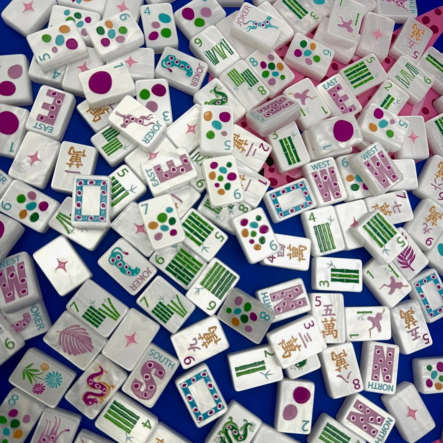 American Mahjong - 160 pieces of Lightning Hunt style Mahjong Tiles with storage Bag for Game Night & Travel