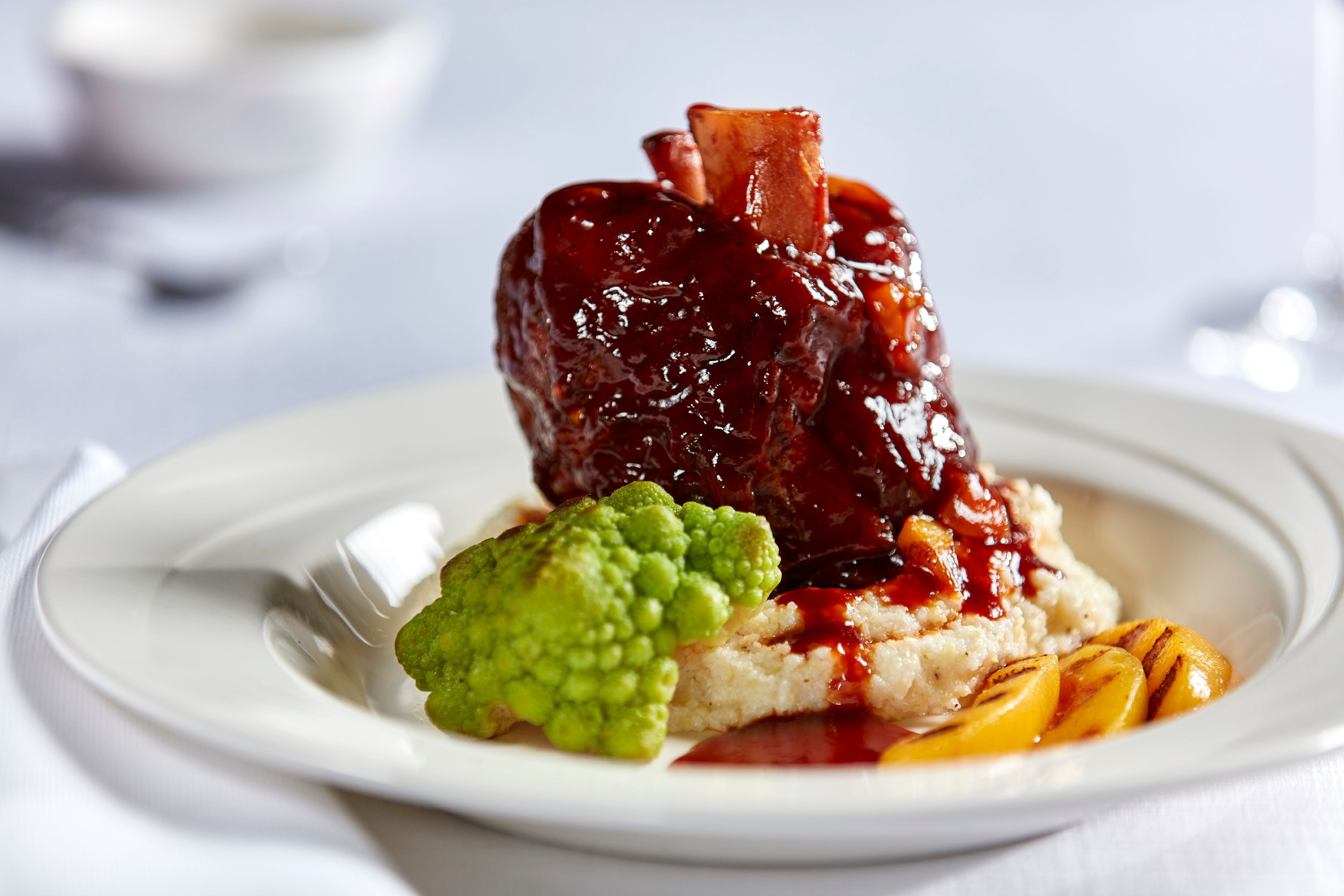 Bonewerks Braised Pork Shank In Balsalmic Barbecue Sauce 22 Oz Pack Of bonewerks-braised-pork-shank-in-balsalmic-barbecue-sauce-22-oz-pack-of