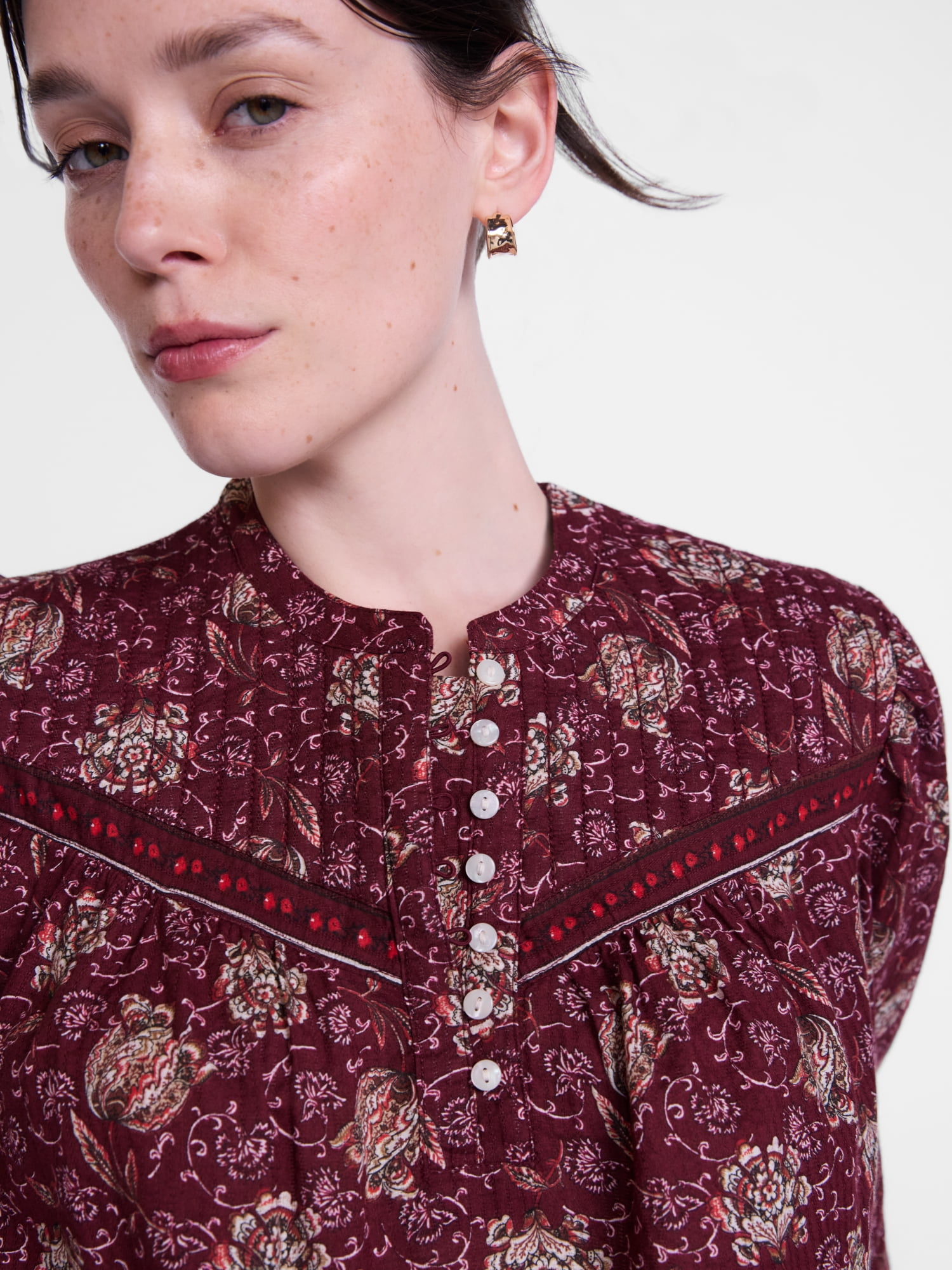 Scenario Women's and Women's Plus Quilted Detail Long Sleeve Top, Sizes XS-4X