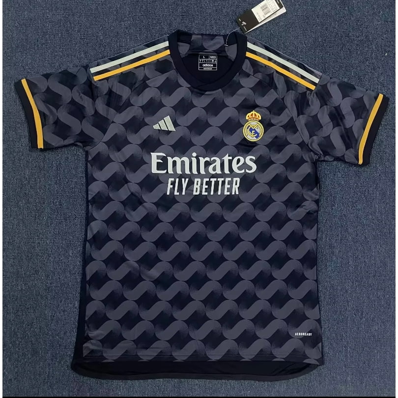 Maillot de football blanc Premium AAA du Real Madrid 23 24 personnalisable Walmart