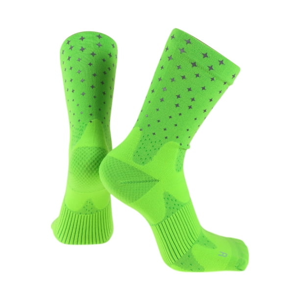 Calcetines de ciclismo Unique Bargains, antideslizantes, absorbentes de sudor, anti-fricción, exteriores, verdes, tamaño M, neutros, 1 par con puntos reflectantes.