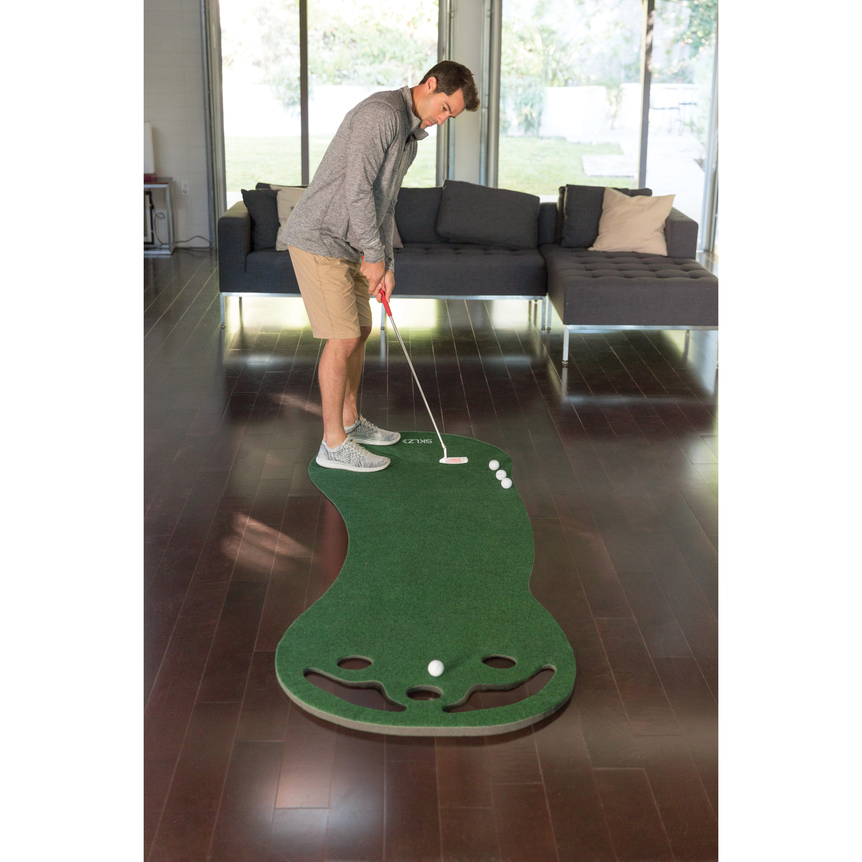 SKLZ Putting Green Par Three Indoor Putting Mat photo 3