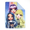 thumbnail image 1 of Couverture lestée pour enfants Rainbow High (36 x 48 pouces), 5 lbs, 1 of 7